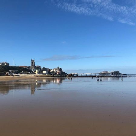 Cosy Beach House Steps From The Sea Cromer Esterno foto